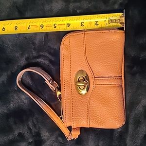 Purplish pink clutch